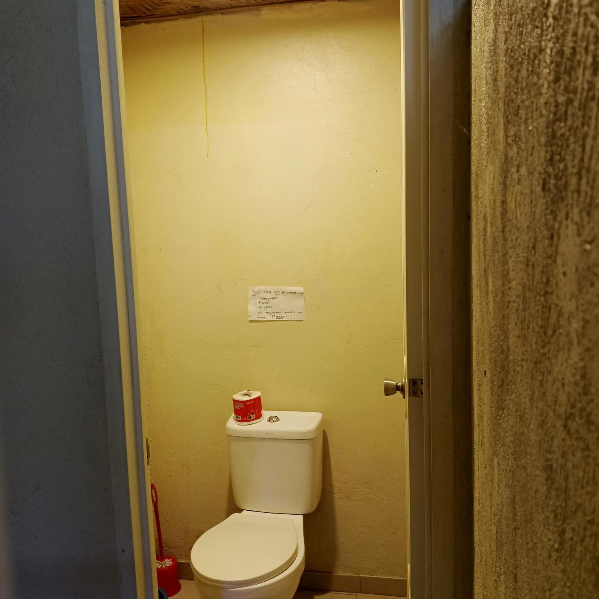 Two Crazy Monkeys Hotel Bakhawan ห้อง รูปภาพ