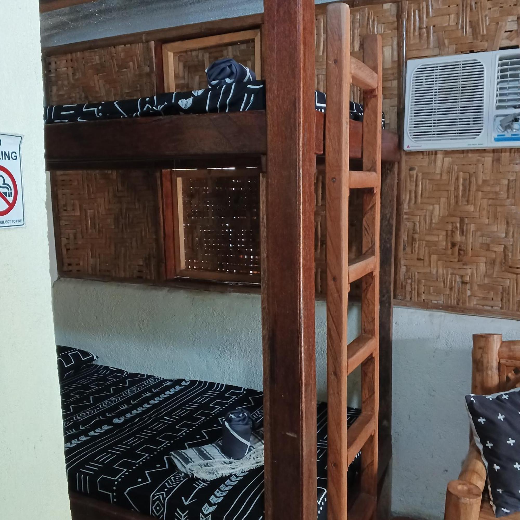 Two Crazy Monkeys Hotel Bakhawan ภายนอก รูปภาพ