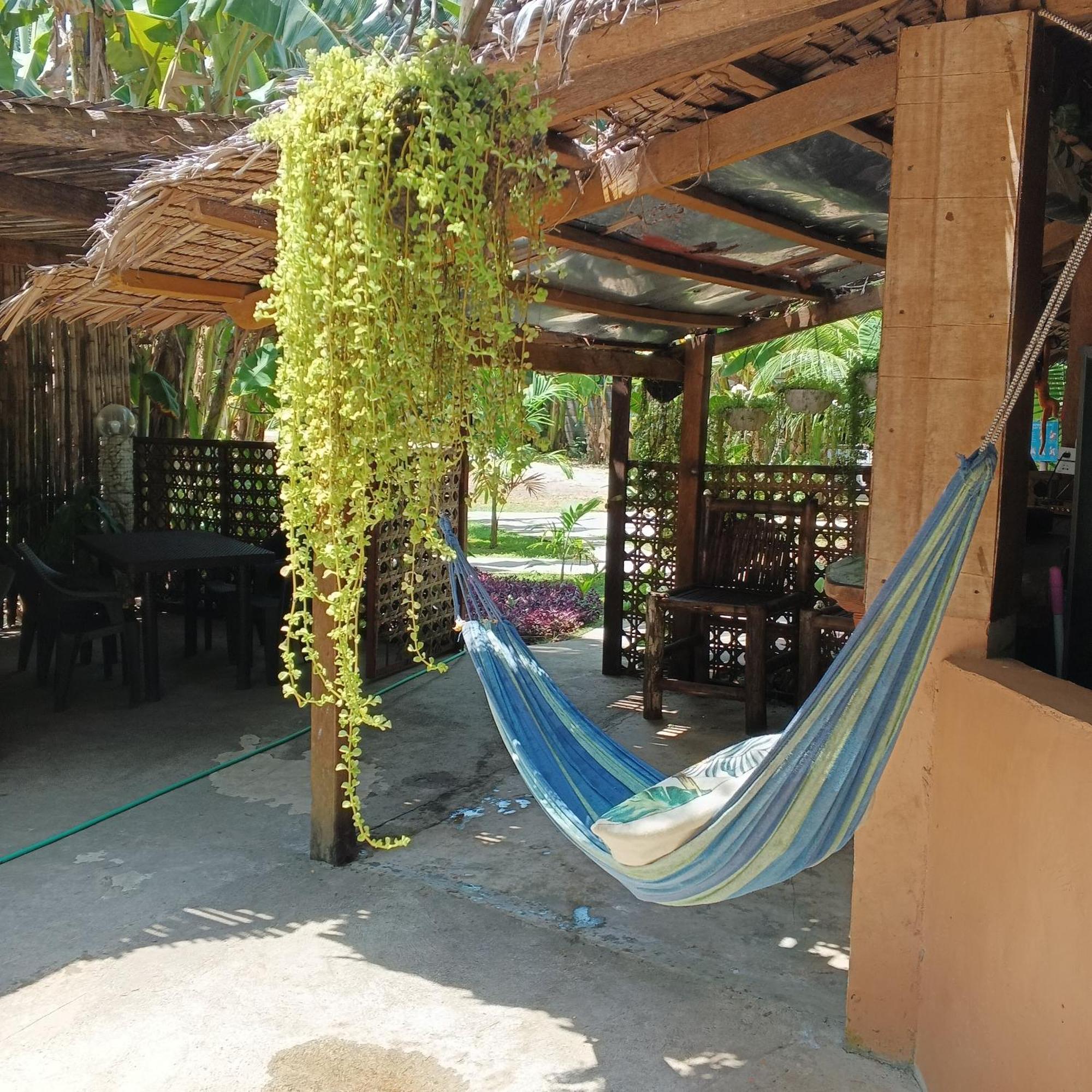 Two Crazy Monkeys Hotel Bakhawan ภายนอก รูปภาพ